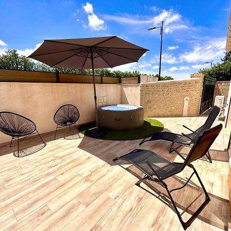 Maison De Charme Avec Jacuzzi Molleges Exterior photo